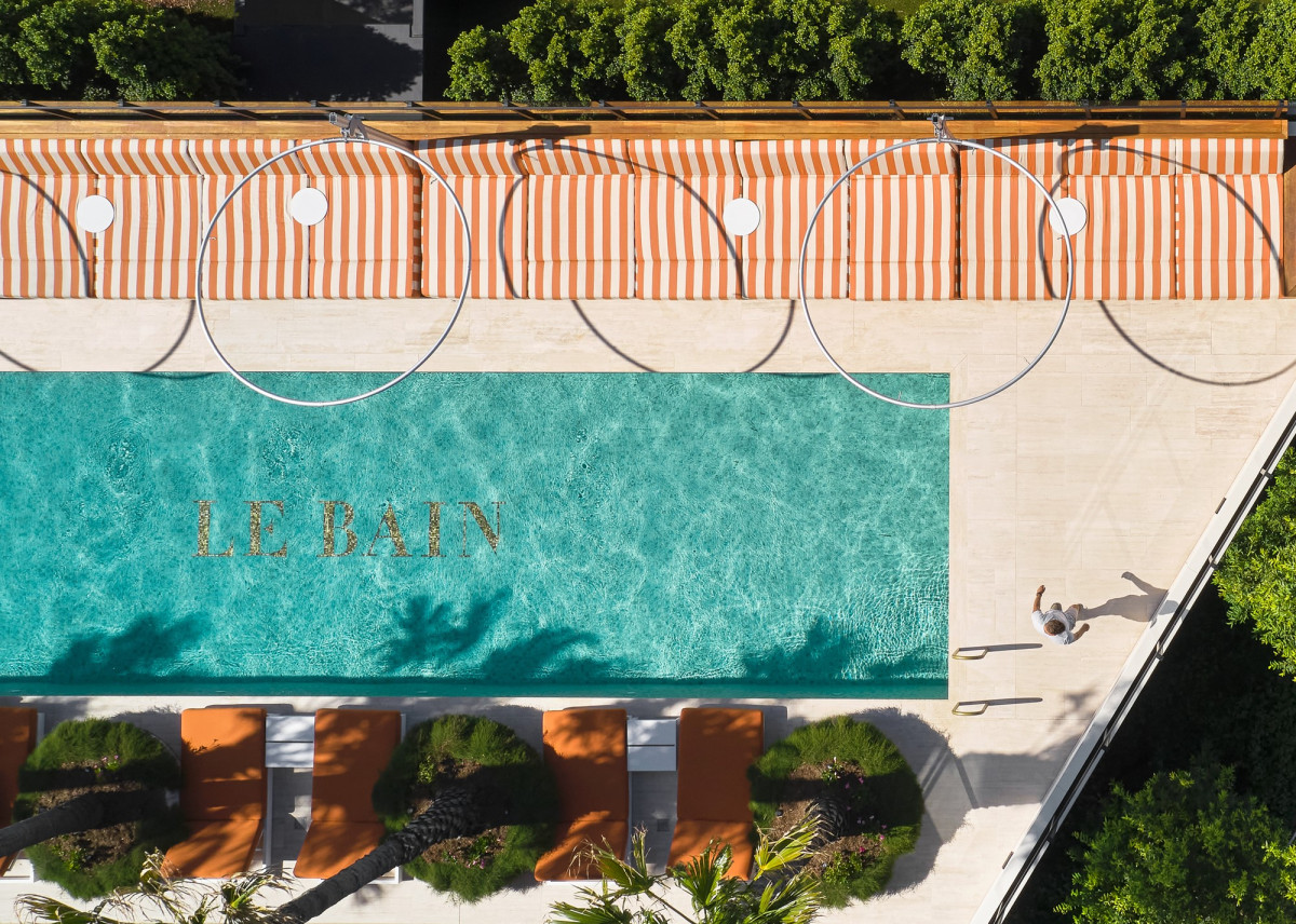 Le-Bain-2-1